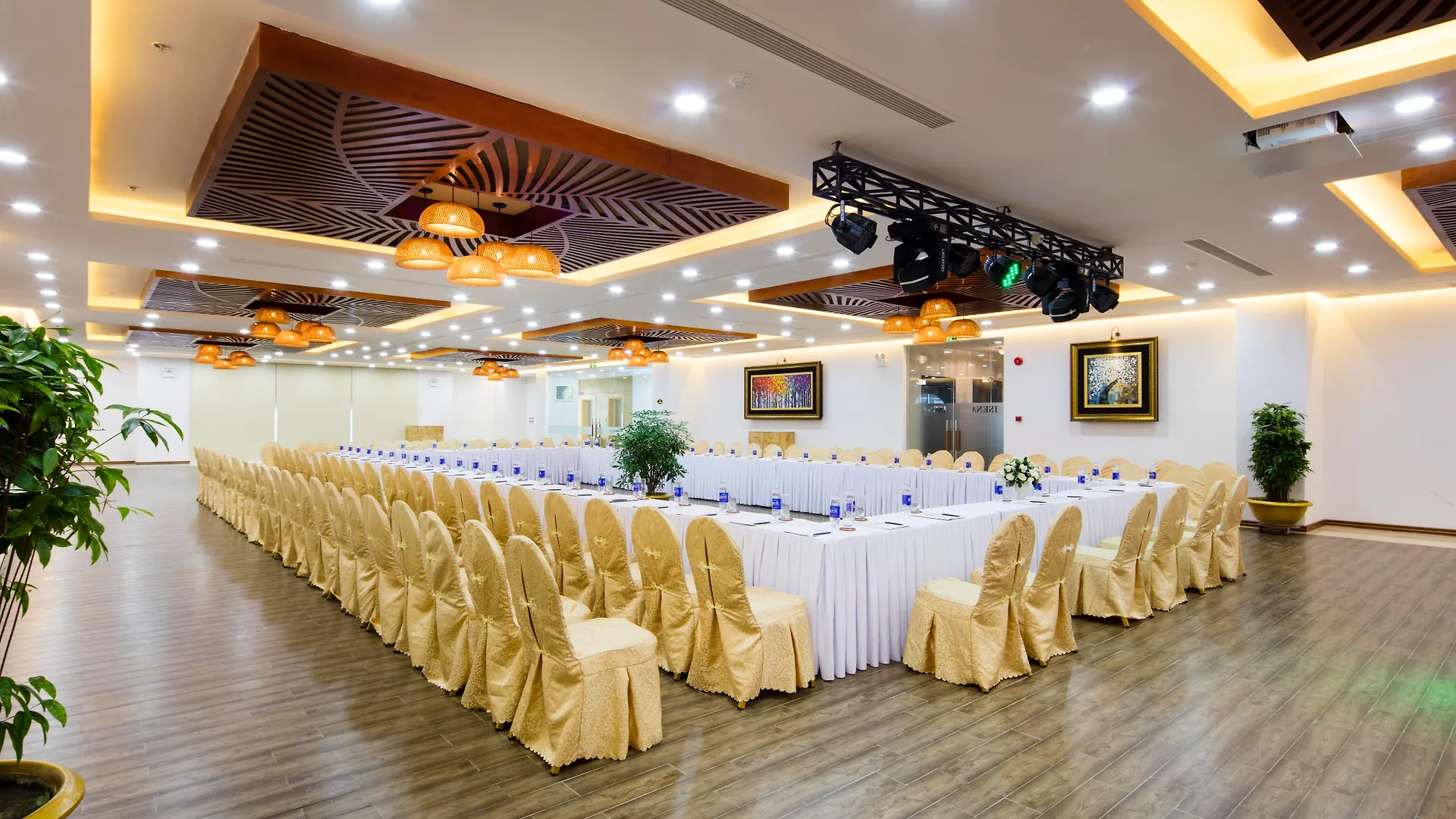 Nha Trang Prince Hotel 4*, Nha Trang Vietnam